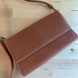 Matt & Nat DREWLG LRG CROSSBODY BAG Vegan Leather